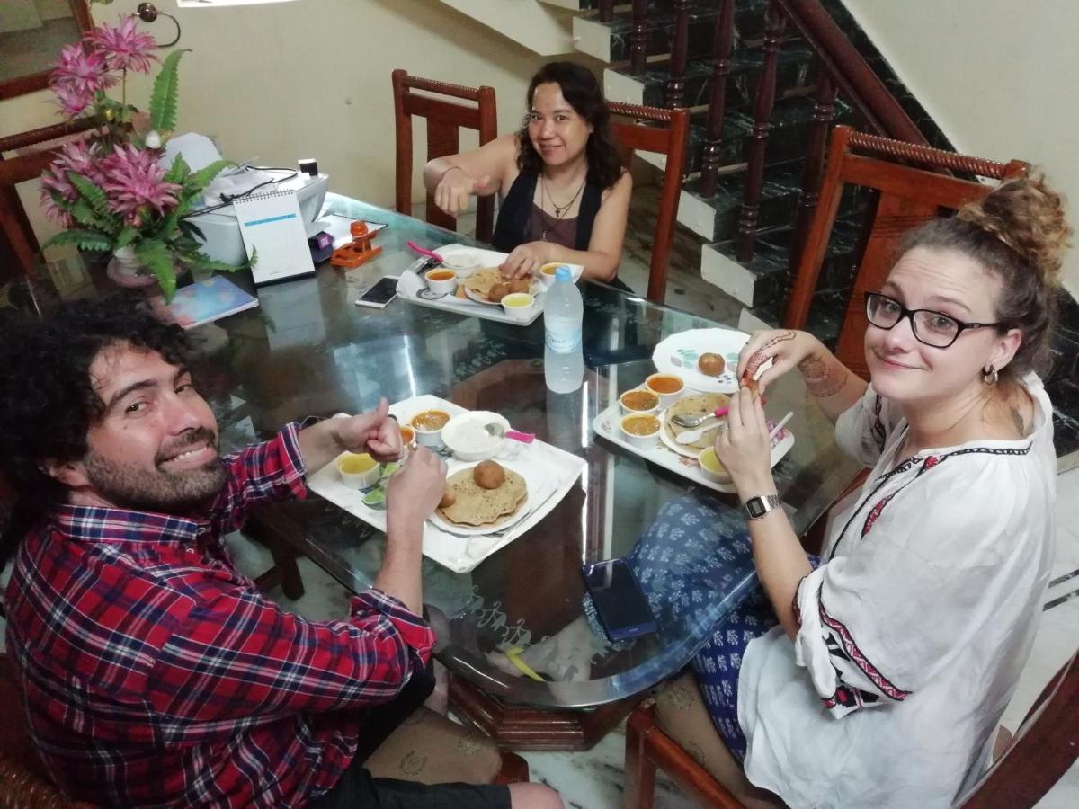 House Of Touristers Hotel Jaipur Bagian luar foto