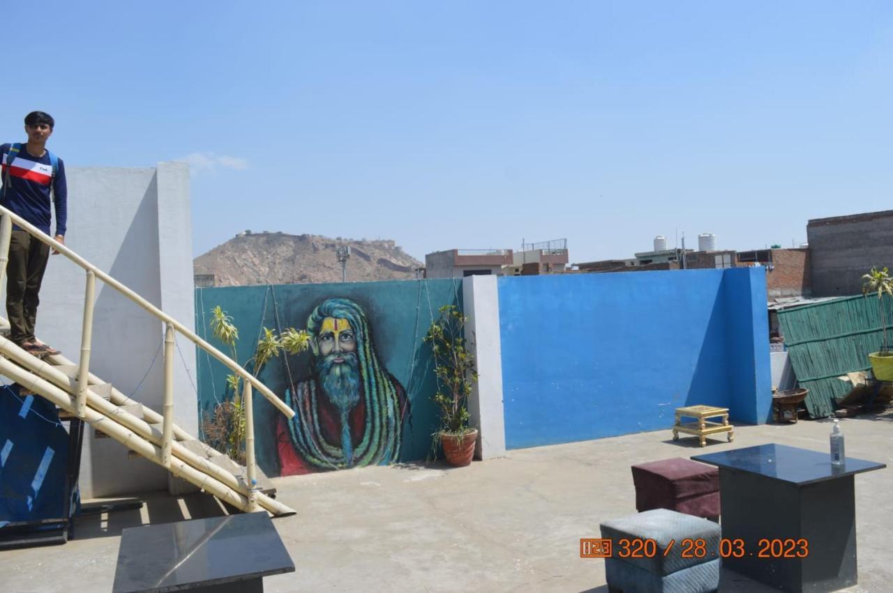 House Of Touristers Hotel Jaipur Bagian luar foto