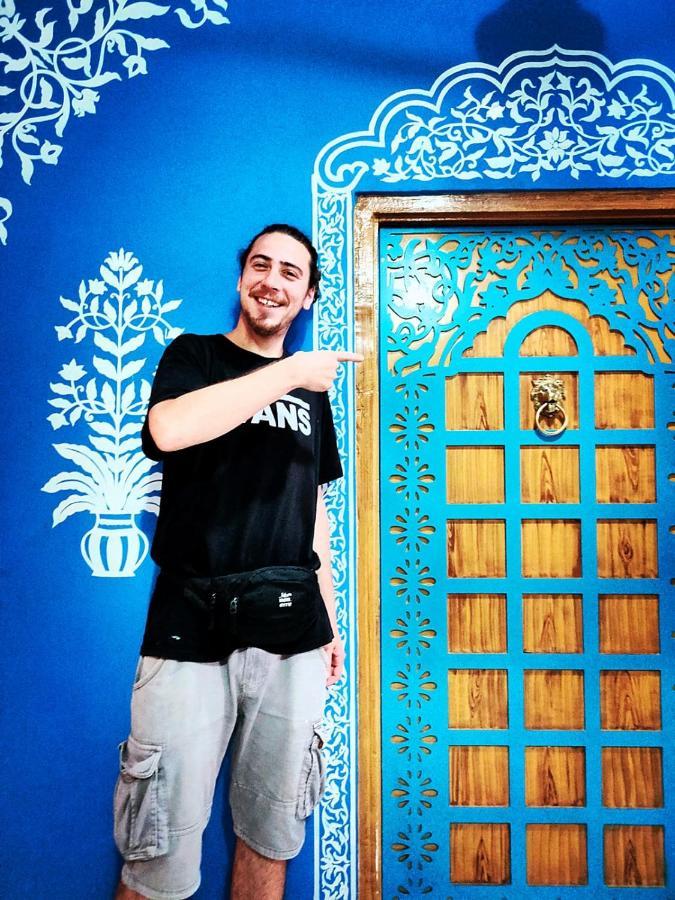 House Of Touristers Hotel Jaipur Bagian luar foto